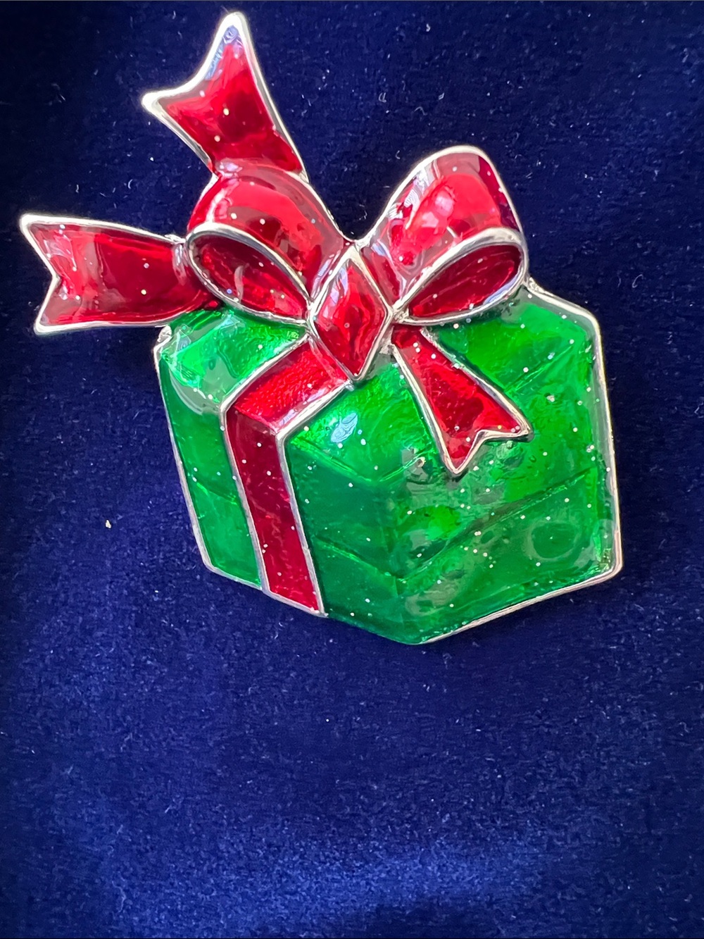 Festive Green Present Pin with Red Bow